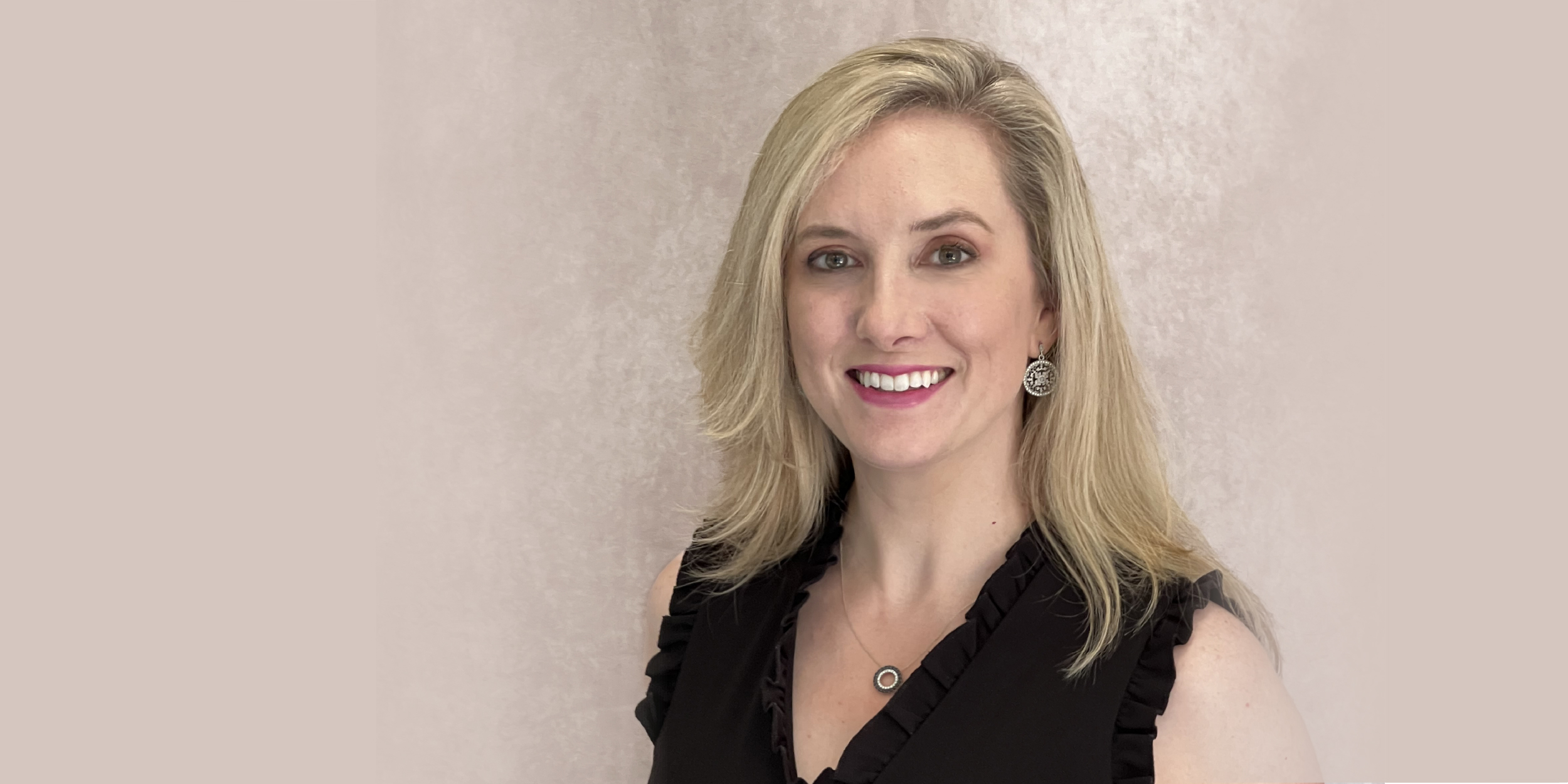 Headshot of Sarah Bryant