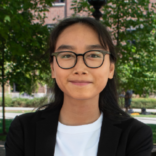 Headshot of Thi Hanh Vo
